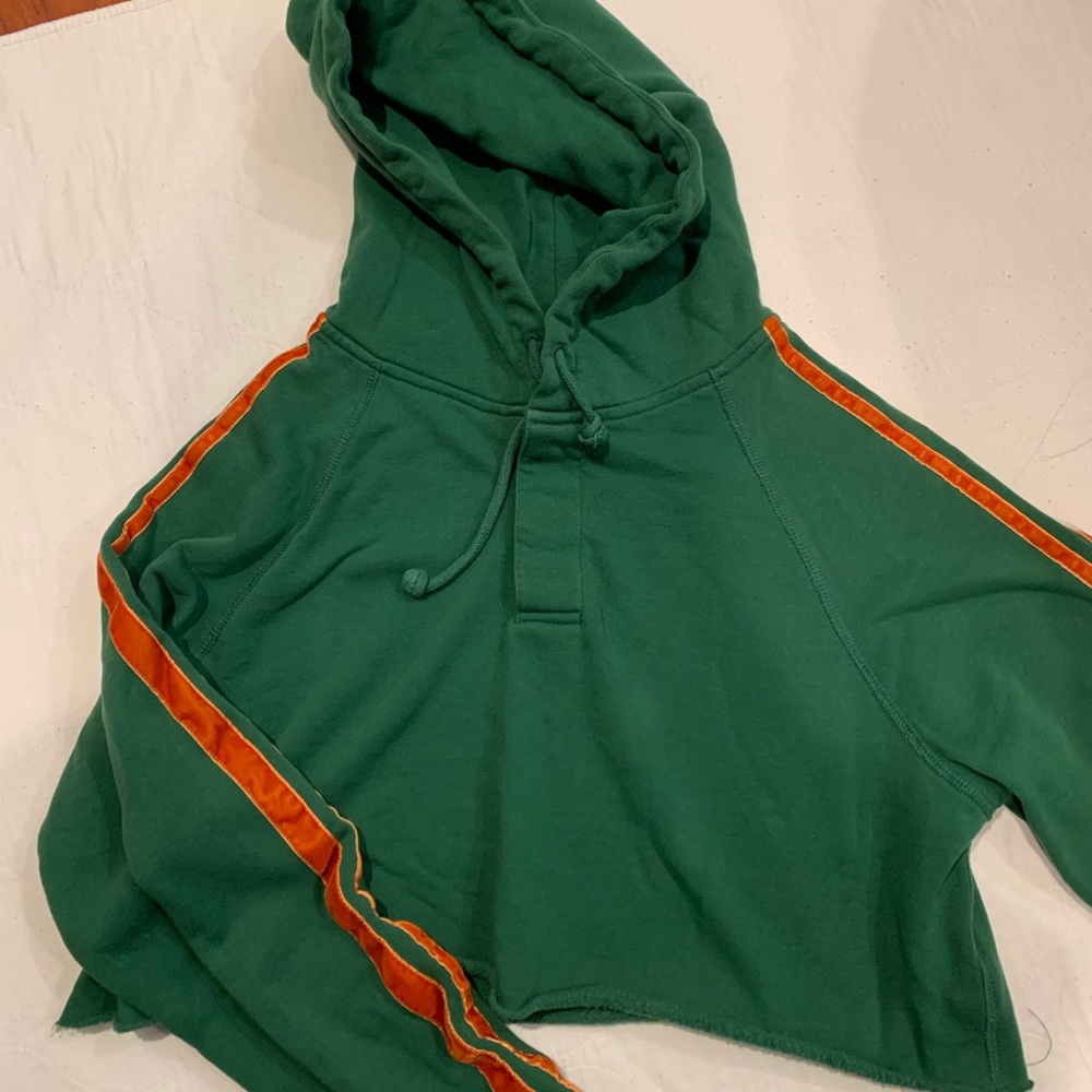 cropped green hoodie